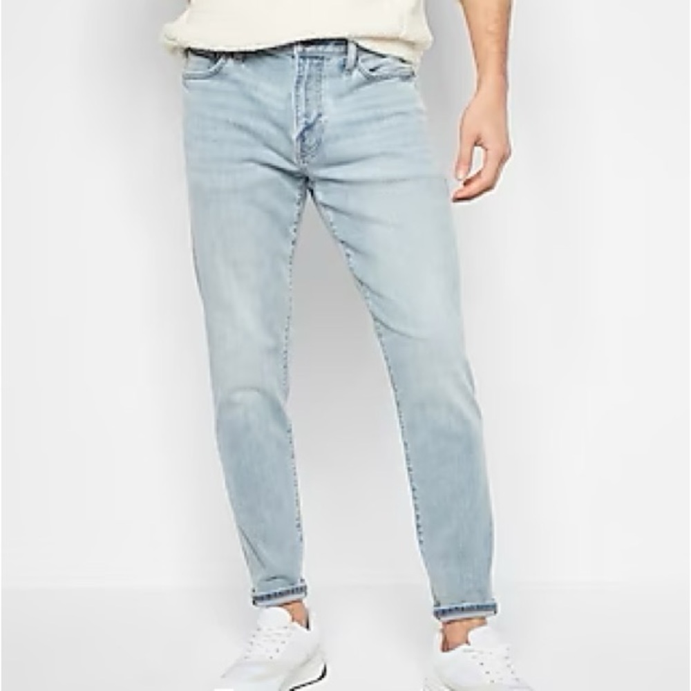 NWT Express skinny light wash stretch jeans 38x36 men’s never worn Excellent con